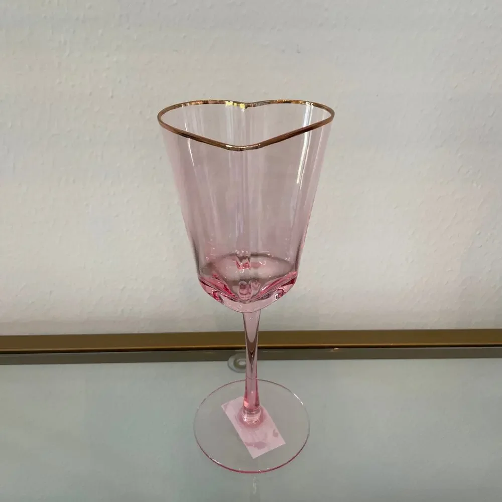 Pink Heart Shaped Wine Glasses with Gold Rim Valentines Day Set of 2 NEW